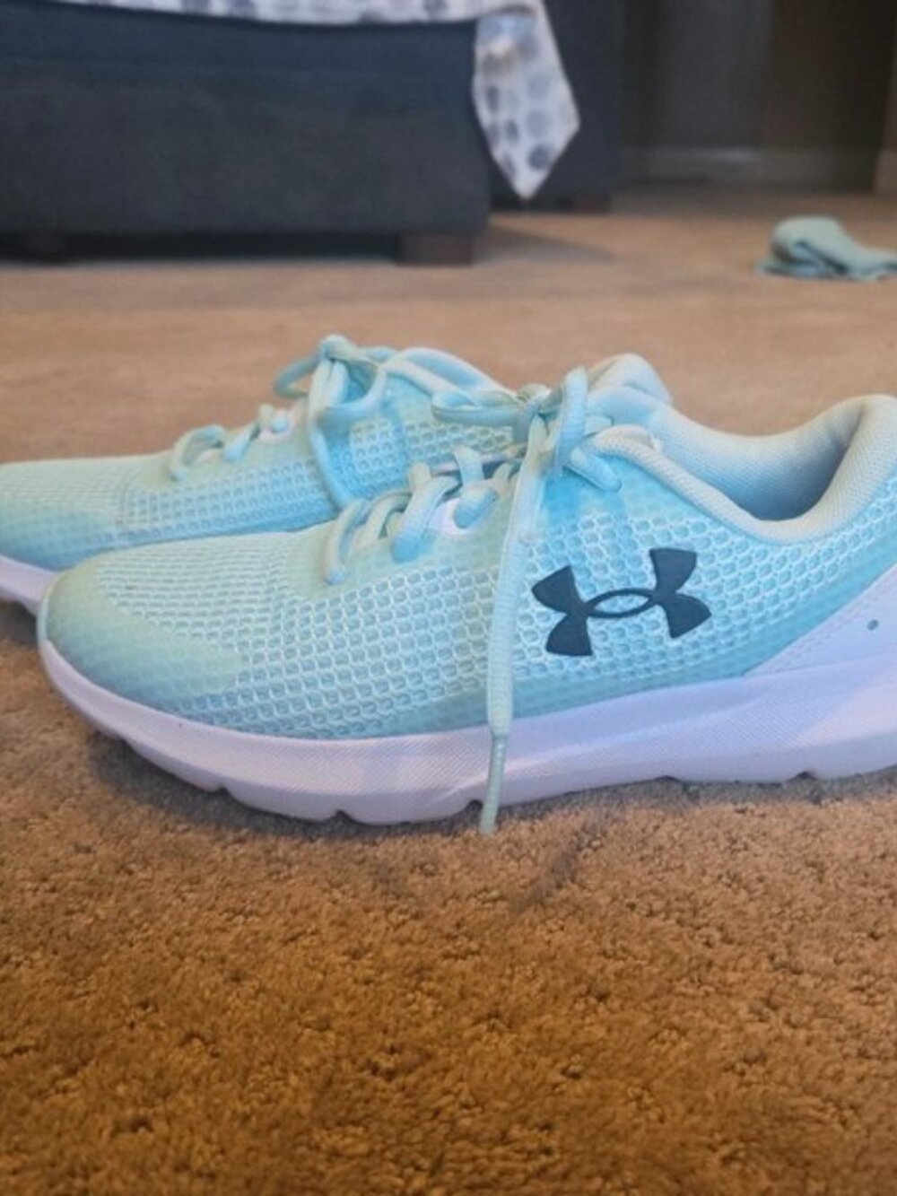 Under Armour Charged Assert Light Blue Running Shoes